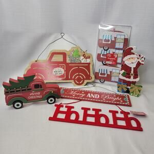 Lot of 6+ Holiday Wreath Home Decor Items